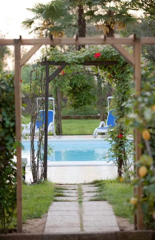 Castello Dei Templari Bed & Breakfast
